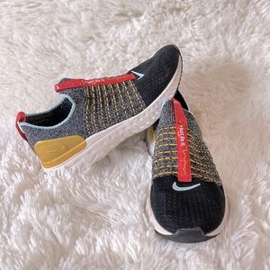 Women's Nike React Phantom Run Flyknit 2 | Size 7